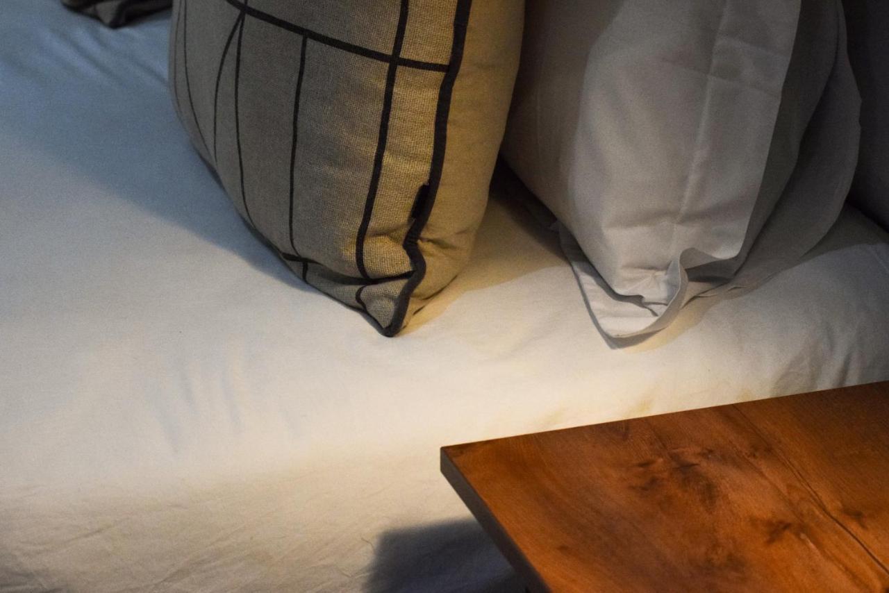 Azaria Guesthouse スウェレンダム エクステリア 写真