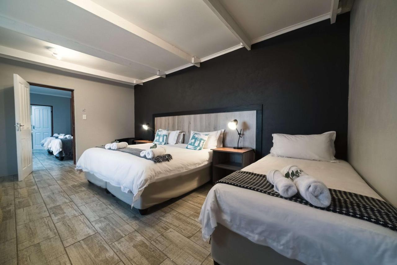 Azaria Guesthouse スウェレンダム エクステリア 写真