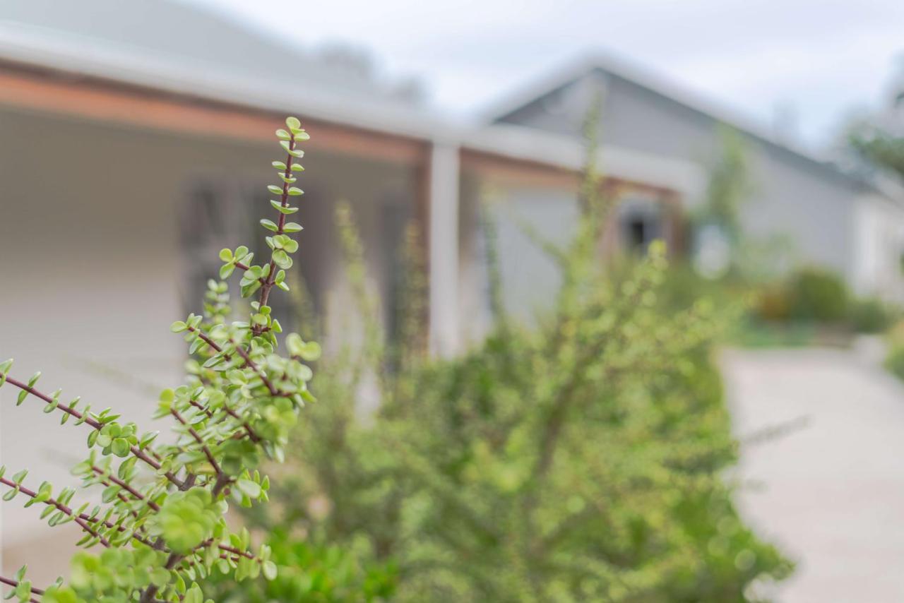 Azaria Guesthouse スウェレンダム エクステリア 写真
