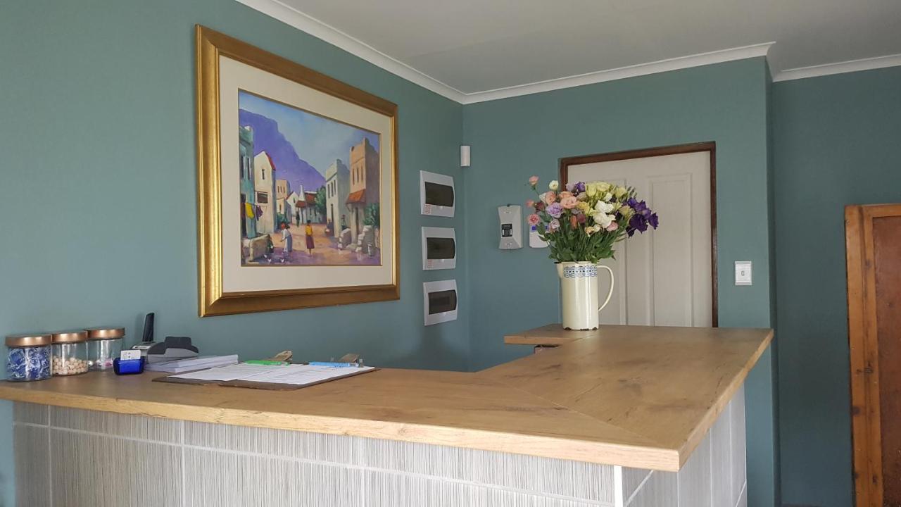 Azaria Guesthouse スウェレンダム エクステリア 写真
